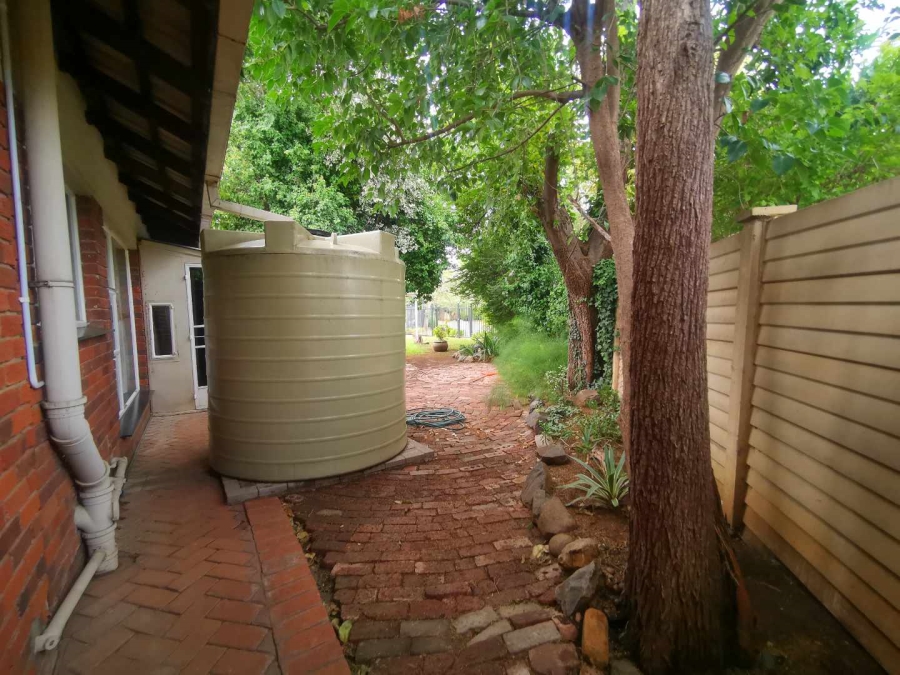 4 Bedroom Property for Sale in Brandwag Free State